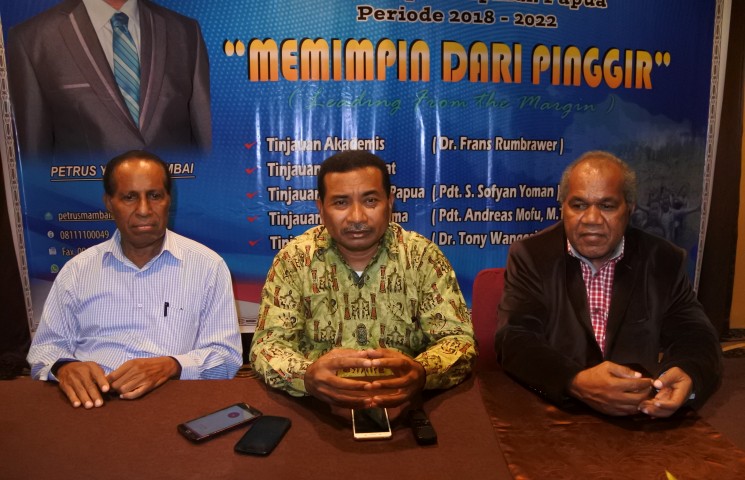 Petrus Yoram Mambai Ramaikan Pilgub Papua 2018